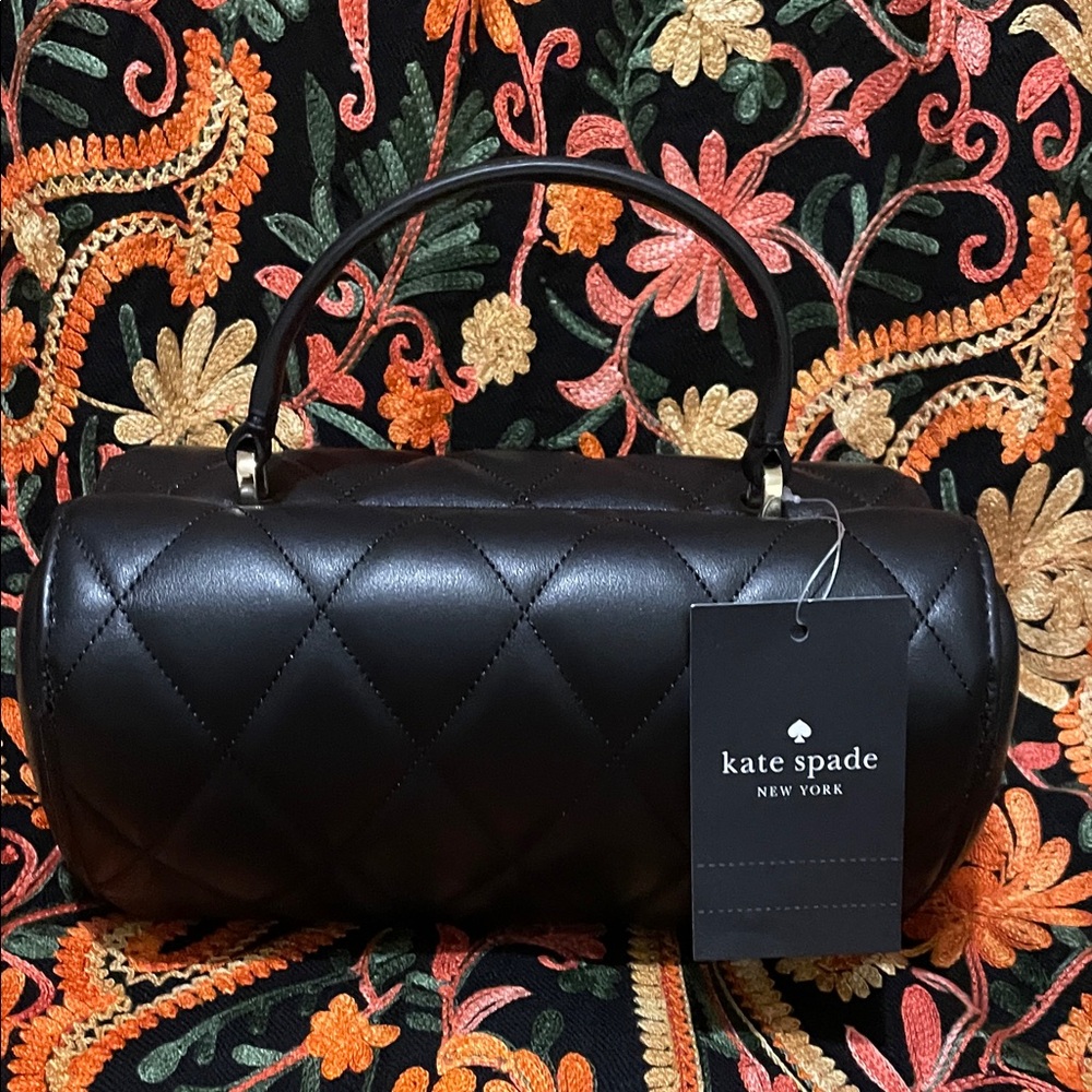 Kate Spade Black Quilted Heart barrel Cross body  Bag - Picture 3 of 7